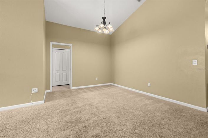 Image No.17-3 Bed House for sale