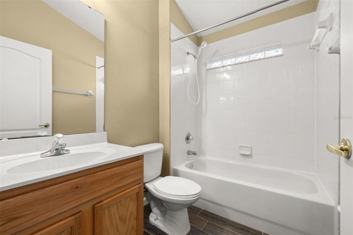 Image No.9-3 Bed House for sale