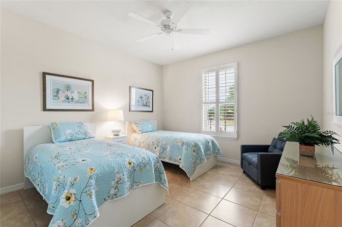 Image No.28-3 Bed House for sale