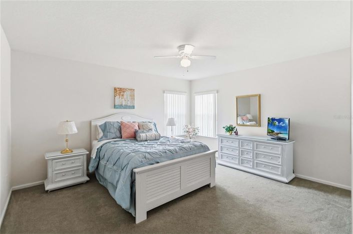 Image No.25-5 Bed House for sale