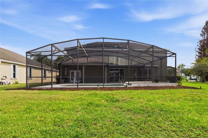 Image No.32-5 Bed House for sale