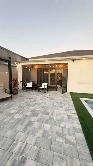 Image No.13-4 Bed House for sale