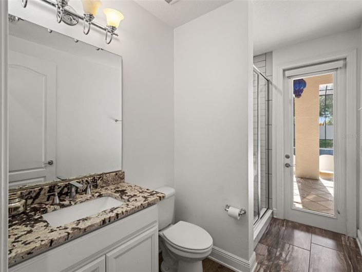 Image No.27-6 Bed House for sale
