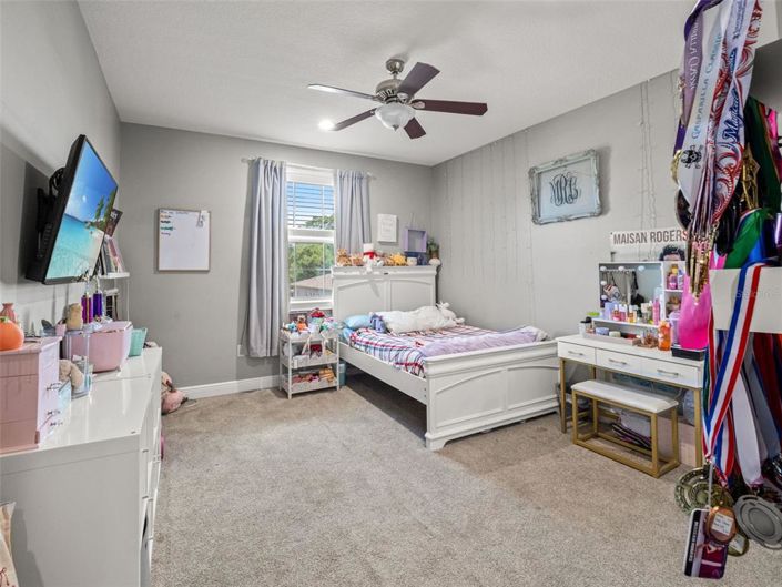 Image No.42-6 Bed House for sale