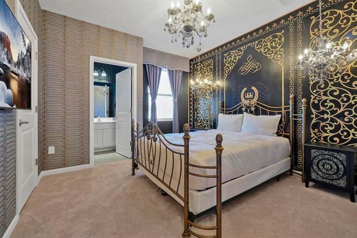 Image No.36-12 Bed House for sale