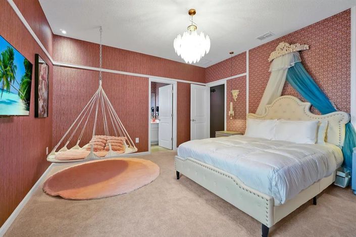 Image No.49-12 Bed House for sale