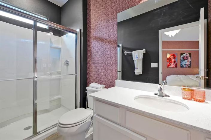 Image No.52-12 Bed House for sale