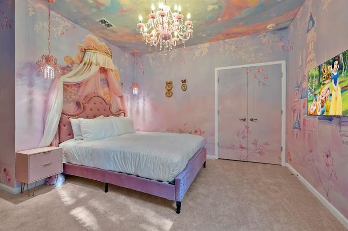 Image No.54-12 Bed House for sale
