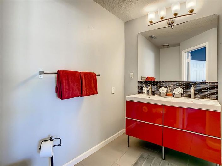 Image No.43-3 Bed Townhouse for sale