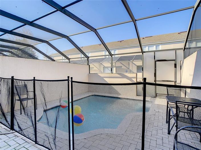 Image No.51-3 Bed Townhouse for sale