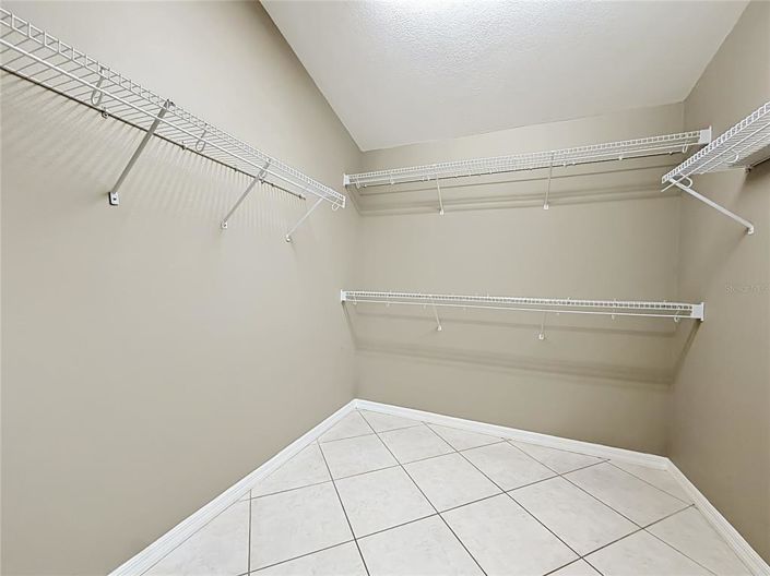 Image No.33-2 Bed House for sale
