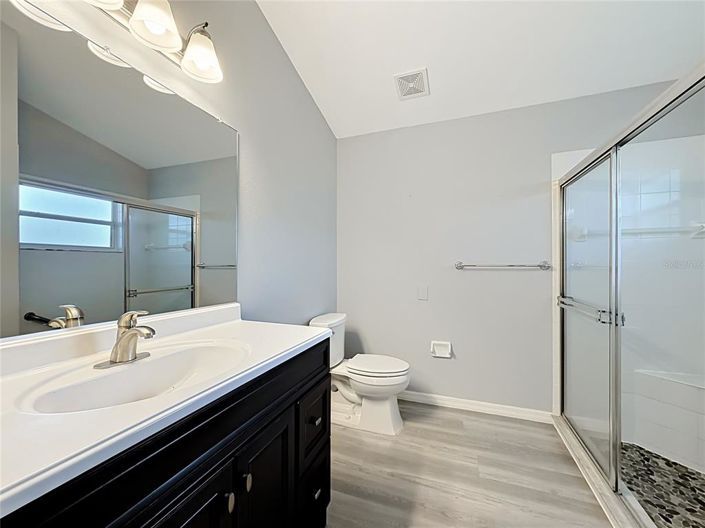 Image No.34-2 Bed House for sale