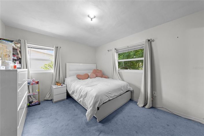 Image No.17-3 Bed House for sale