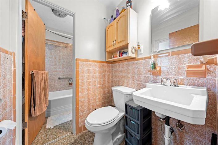 Image No.19-3 Bed House for sale