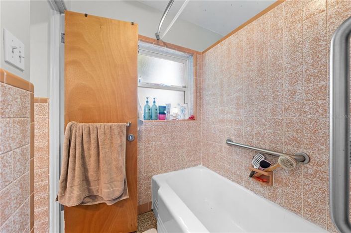 Image No.25-3 Bed House for sale