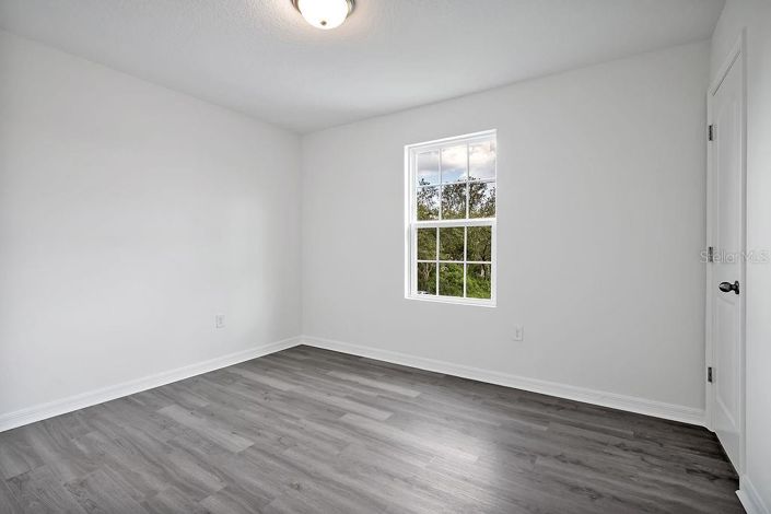 Image No.16-3 Bed House for sale