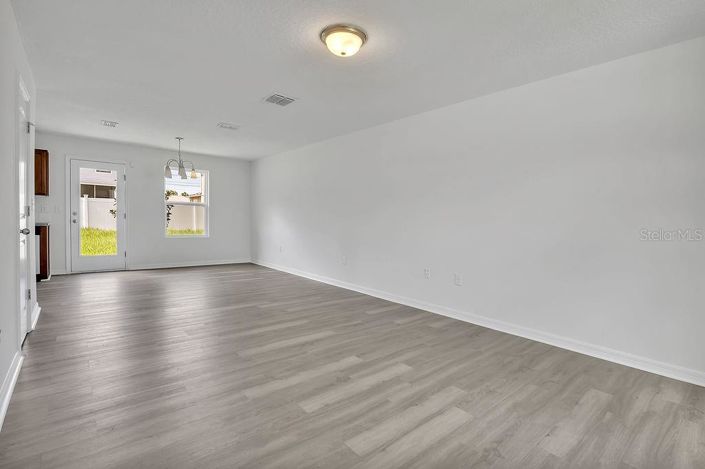 Image No.2-3 Bed House for sale