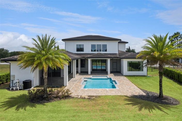 Image No.52-4 Bed House for sale