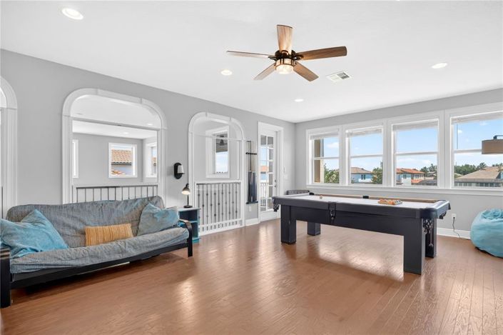 Image No.44-6 Bed House for sale