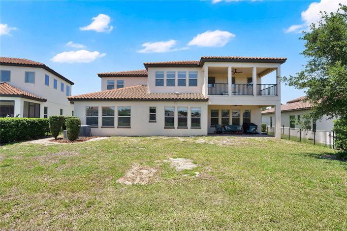 Image No.52-6 Bed House for sale