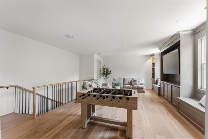 Image No.47-5 Bed House for sale