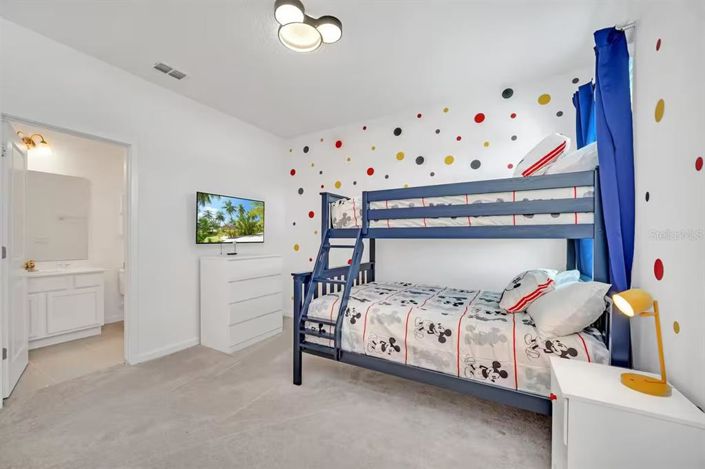 Image No.23-15 Bed House for sale