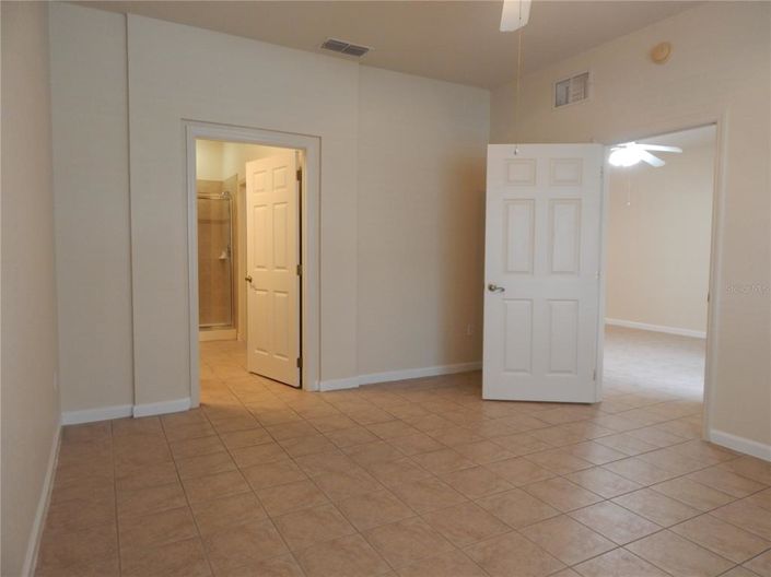 Image No.23-3 Bed Apartment for sale