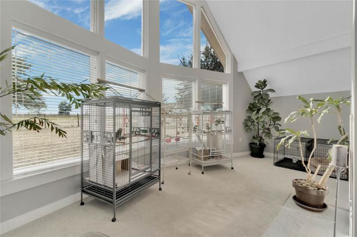 Image No.2-4 Bed House for sale