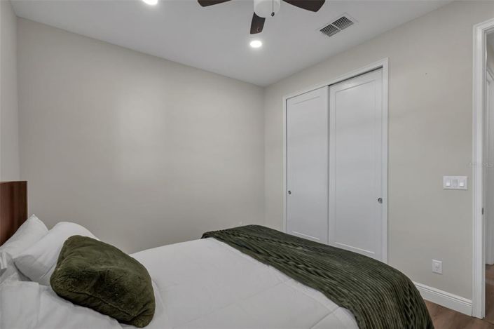 Image No.27-3 Bed House for sale