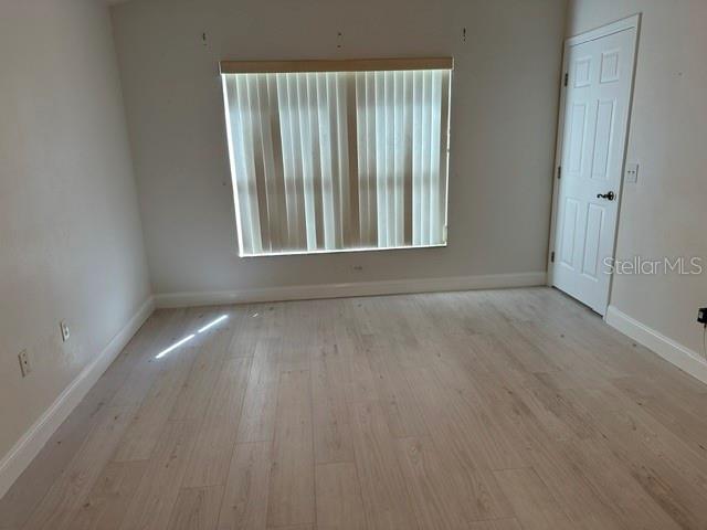 Image No.11-2 Bed House for sale