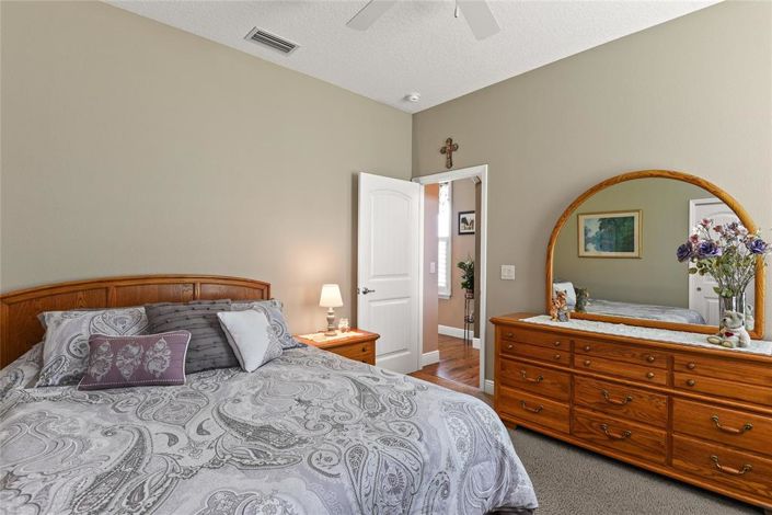 Image No.24-4 Bed House for sale