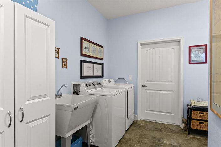 Image No.29-4 Bed House for sale