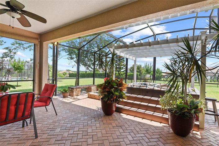 Image No.32-4 Bed House for sale