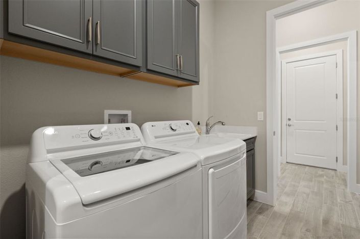 Image No.25-3 Bed House for sale