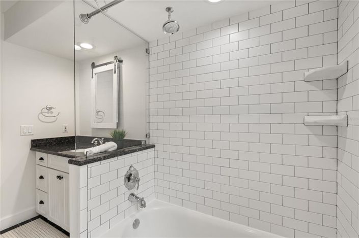 Image No.25-3 Bed House for sale