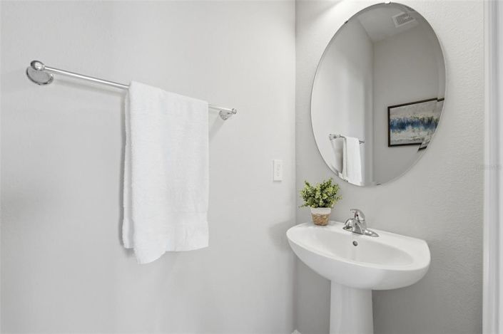 Image No.18-3 Bed House for sale