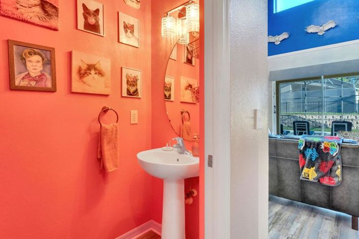Image No.17-7 Bed House for sale