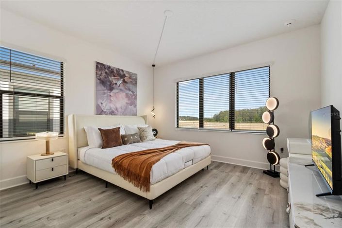 Image No.15-15 Bed House for sale