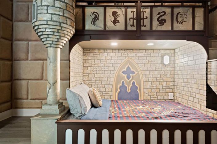 Image No.40-15 Bed House for sale