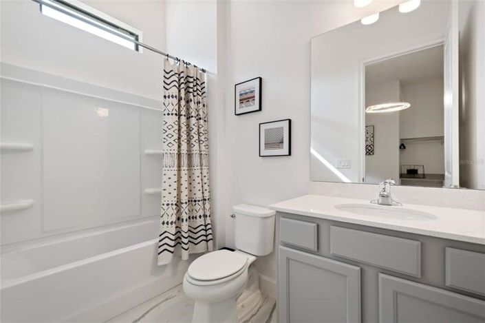Image No.49-15 Bed House for sale