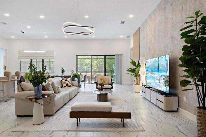 Image No.6-15 Bed House for sale