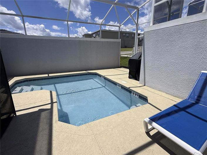 Image No.38-5 Bed Townhouse for sale