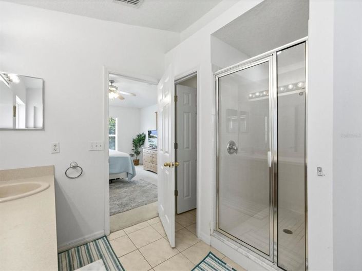 Image No.28-4 Bed House for sale