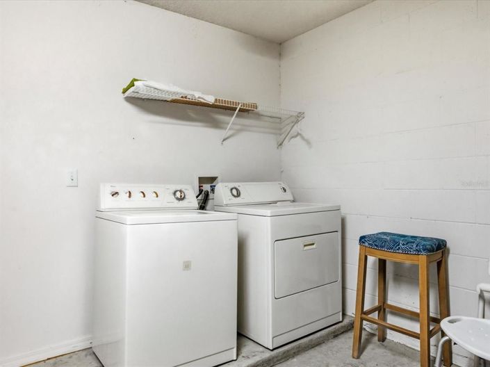 Image No.40-4 Bed House for sale