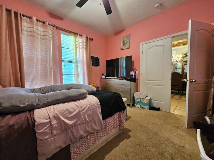 Image No.12-4 Bed House for sale