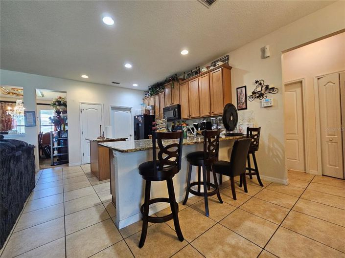 Image No.26-4 Bed House for sale