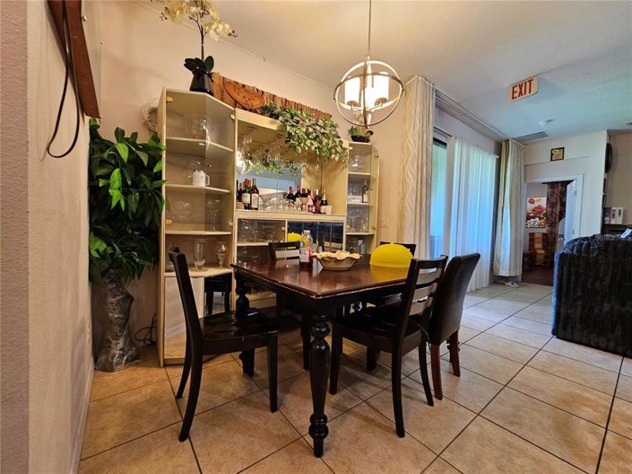 Image No.30-4 Bed House for sale