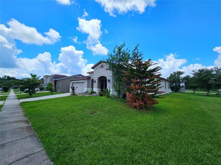 Image No.56-4 Bed House for sale