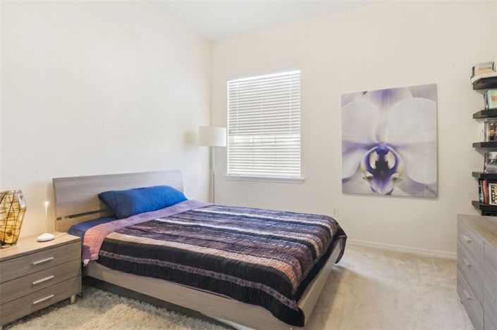 Image No.26-5 Bed House for sale