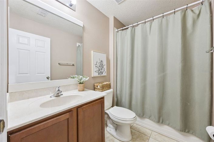 Image No.18-5 Bed House for sale